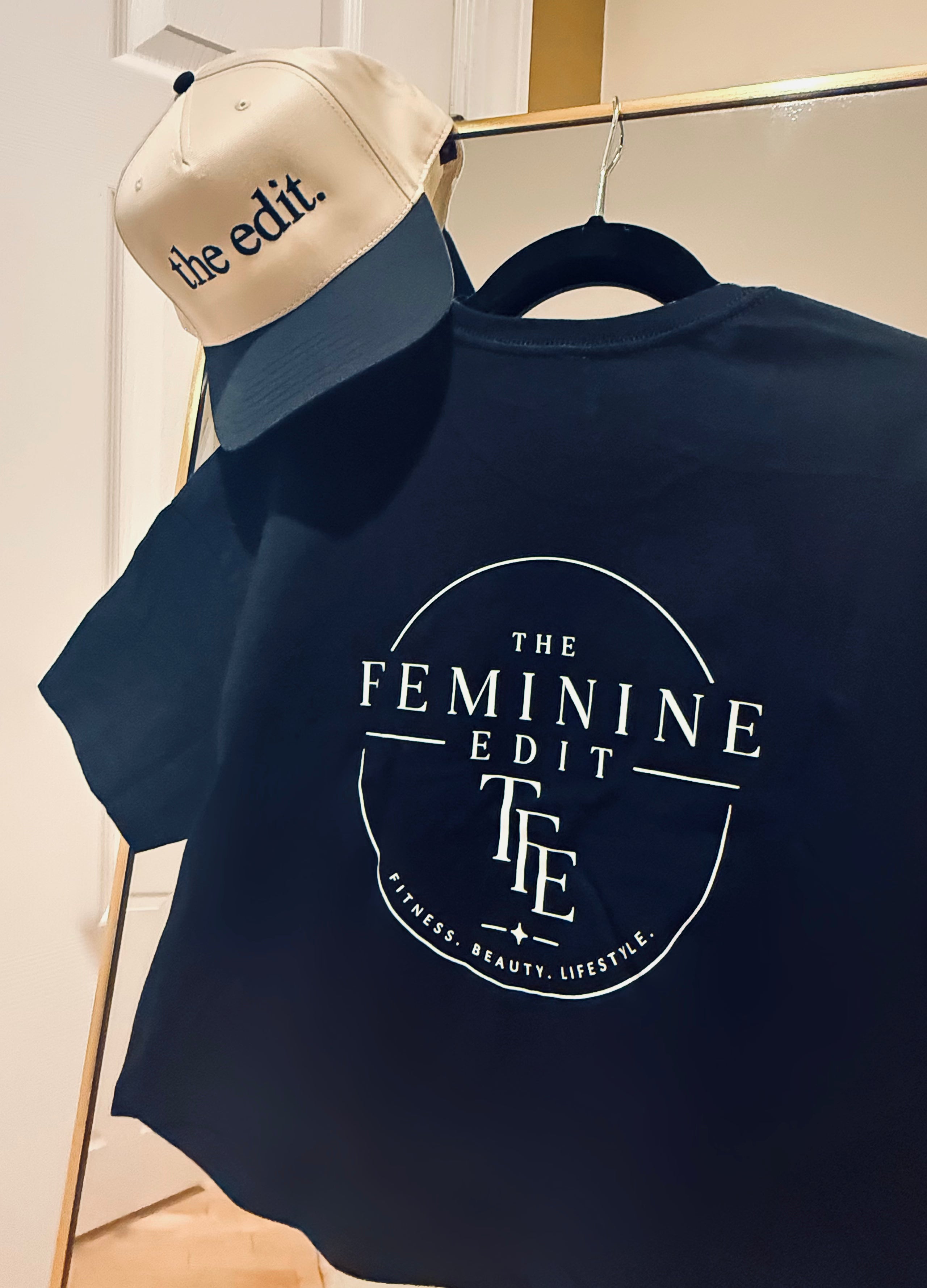The Feminine Edit (size med)